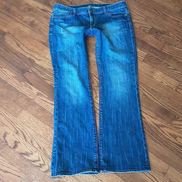 Express Jeans Boot Cut Size 12 Distressed EUC - Picture 3 of 11